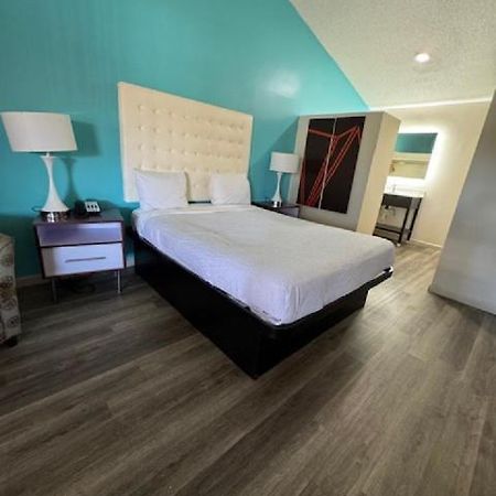 Howard Johnson By Wyndham Phoenix Airport/Downtown Area Ngoại thất bức ảnh